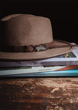 Mojak x Waves & Woods Magazin Fernweh Paket