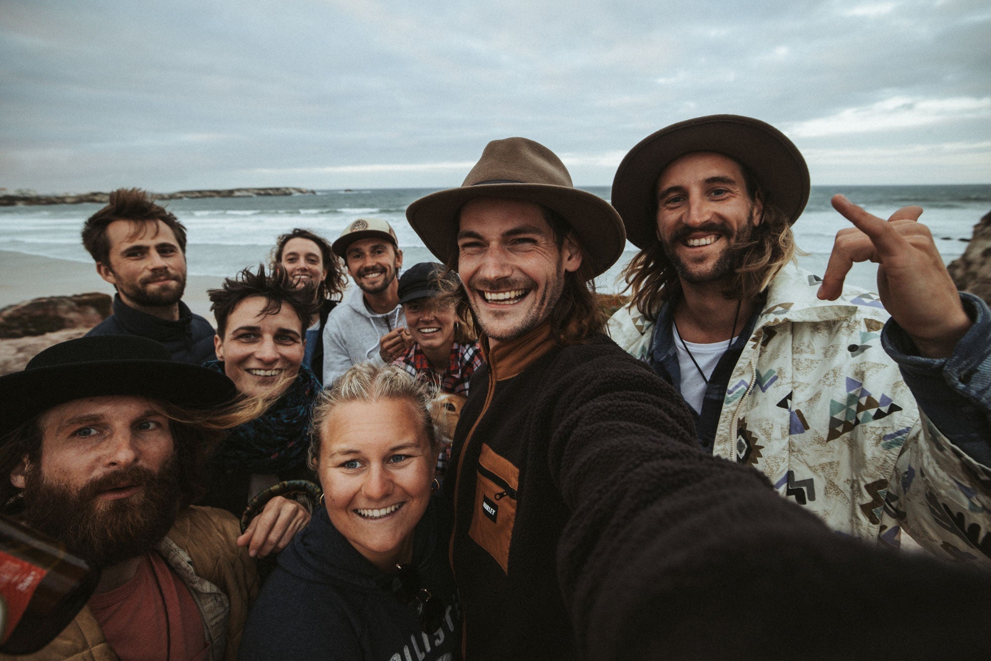 Für den Start in deine (nebenberuflich) Selbstständigkeit? Gründer:innen-Workshop trifft auf Surfurlaub.